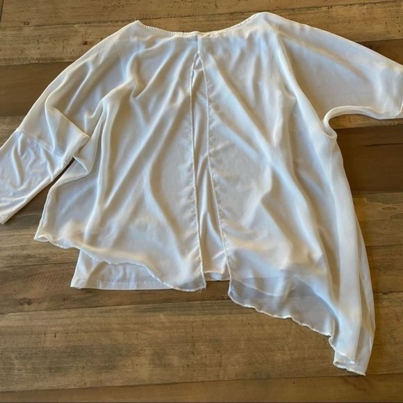 Atelier 29 White Asymmetrical Blouse - M - Picture 6 of 6